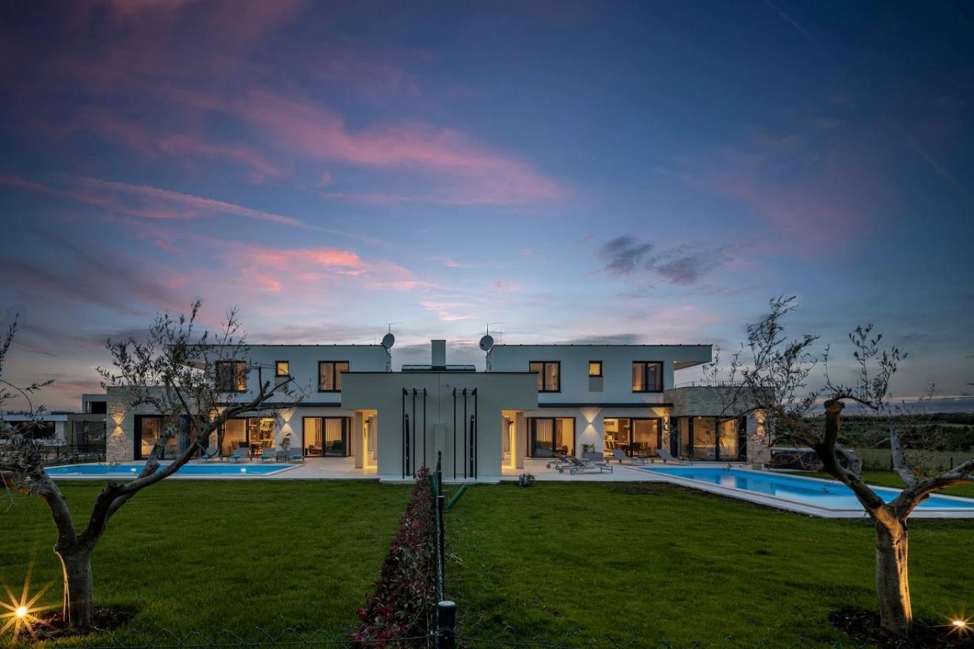 Villa Bella By Seeadria Agency Brtonigla Exterior photo