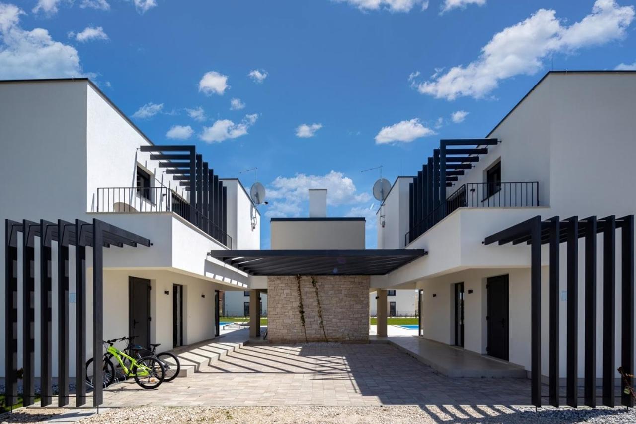 Villa Bella By Seeadria Agency Brtonigla Exterior photo