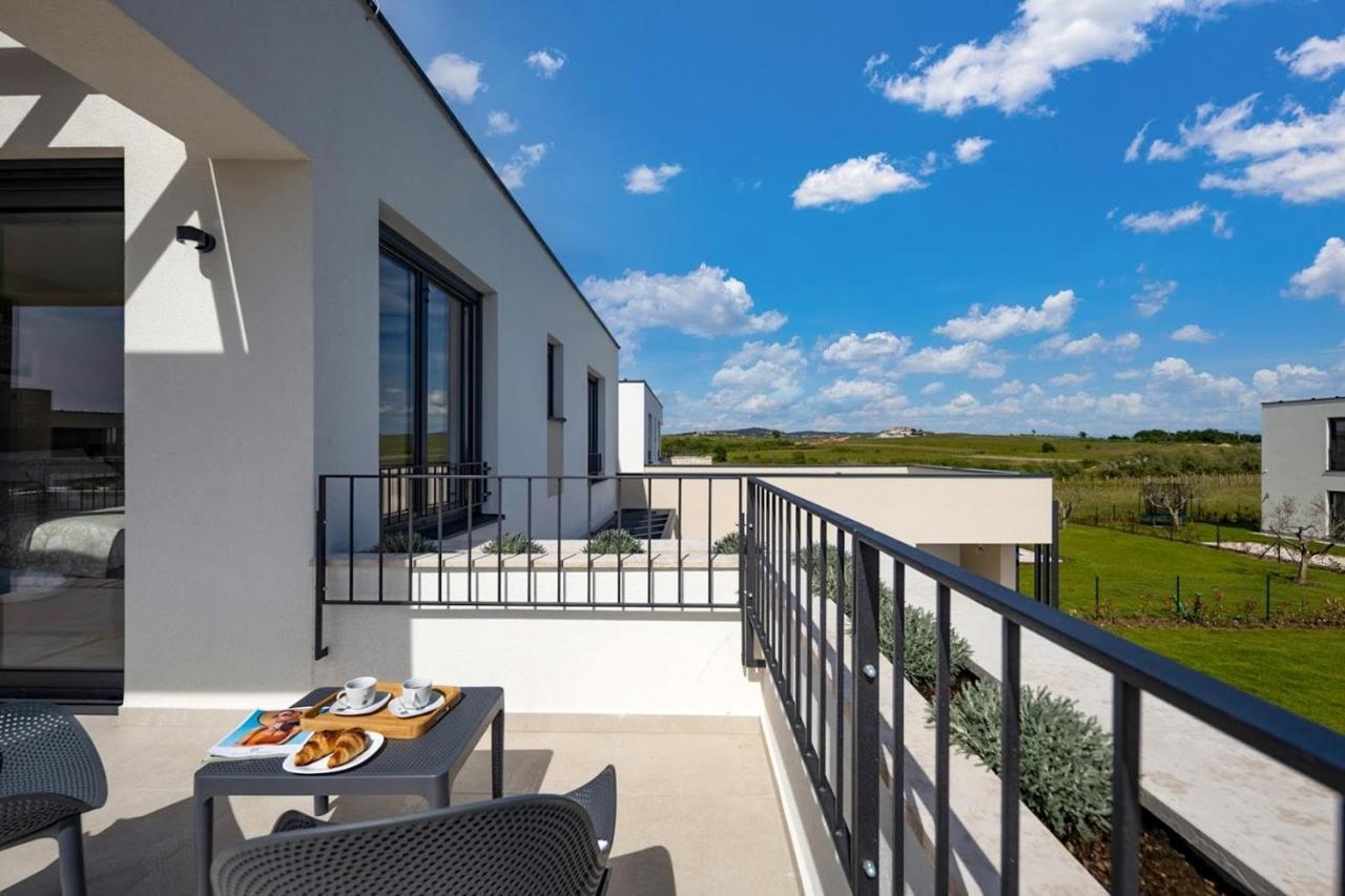 Villa Bella By Seeadria Agency Brtonigla Exterior photo