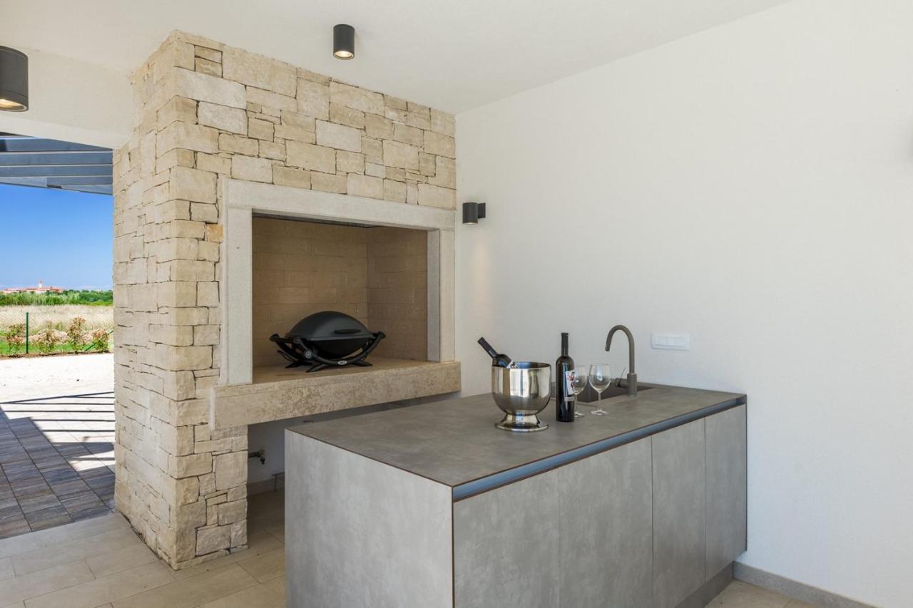 Villa Bella By Seeadria Agency Brtonigla Exterior photo