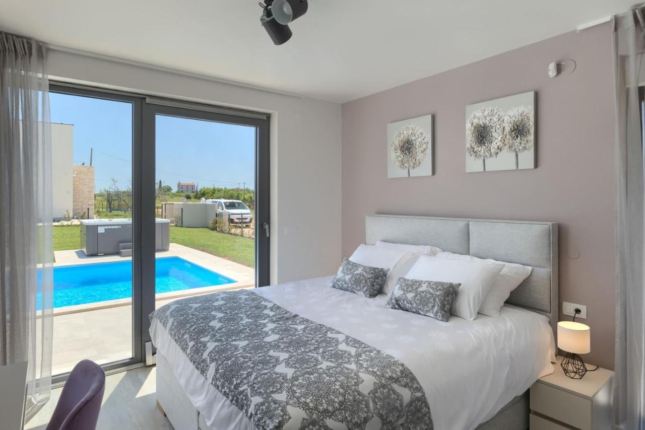 Villa Bella By Seeadria Agency Brtonigla Exterior photo